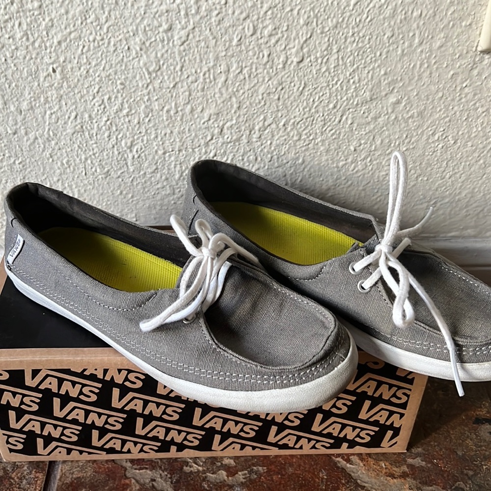 Vans Shoes Womens Size 6.0